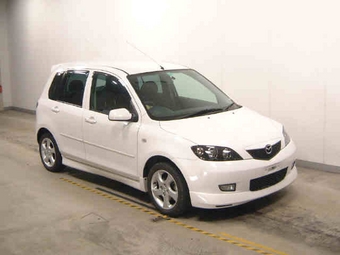 2002 Mazda Demio