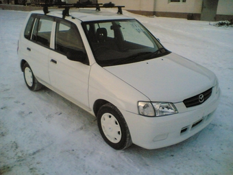 2002 Mazda Demio