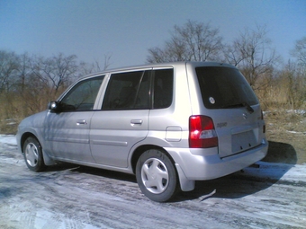 2002 Mazda Demio