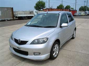 2002 Mazda Demio