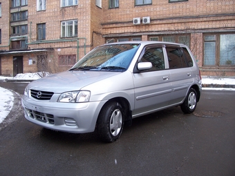 2002 Mazda Demio