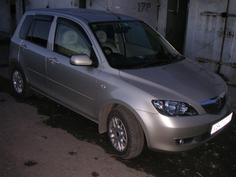 2002 Mazda Demio