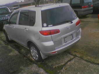 2002 Mazda Demio