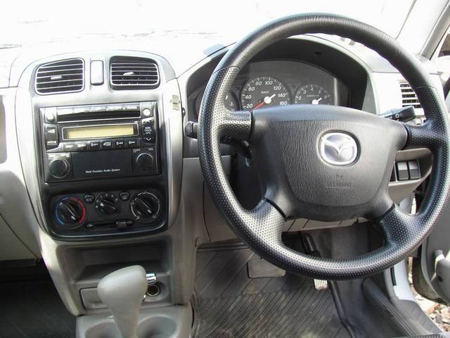 2002 Mazda Demio