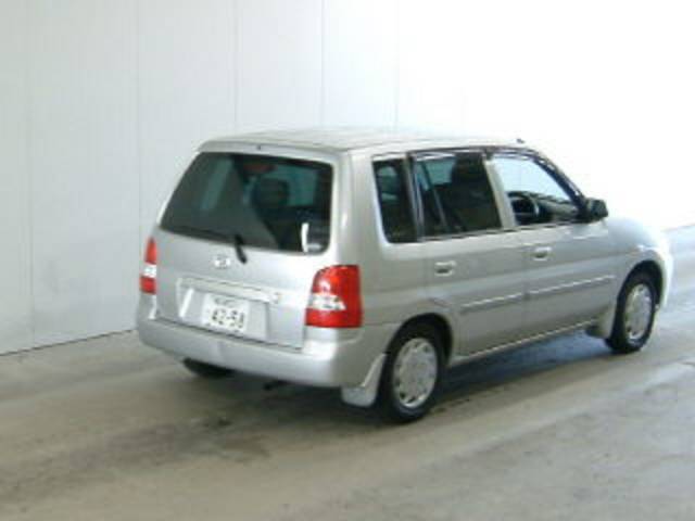 2002 Mazda Demio