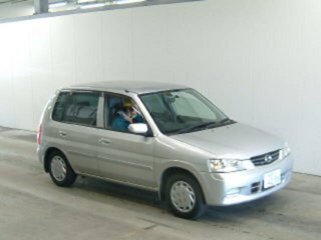 2002 Mazda Demio