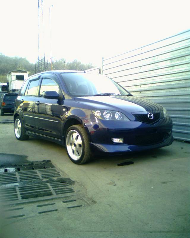 2002 Mazda Demio
