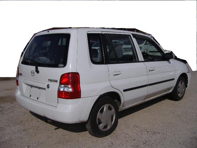 2002 Mazda Demio