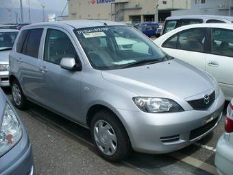 2002 Mazda Demio