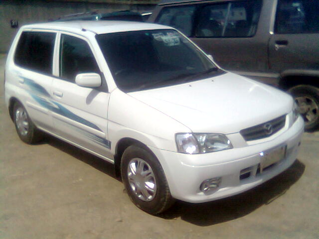 2002 Mazda Demio
