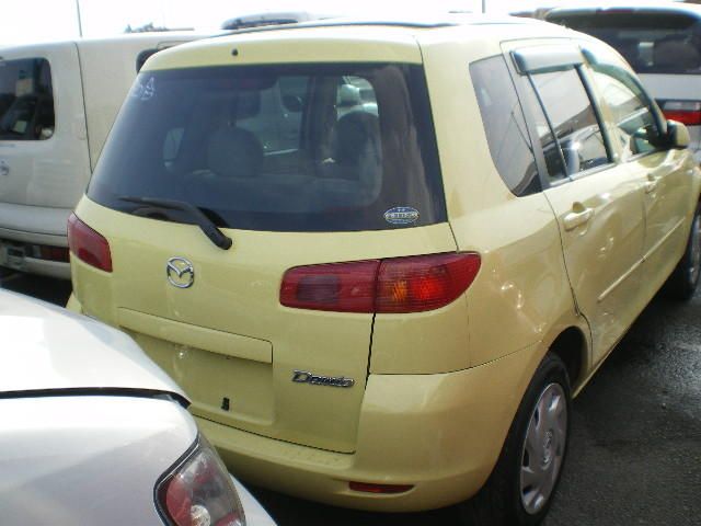 2002 Mazda Demio
