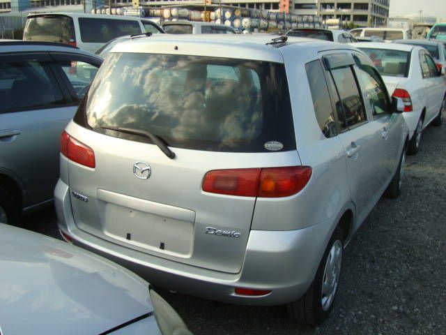 2002 Mazda Demio