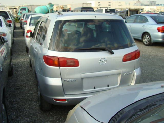 2002 Mazda Demio