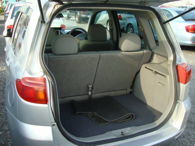 2002 Mazda Demio