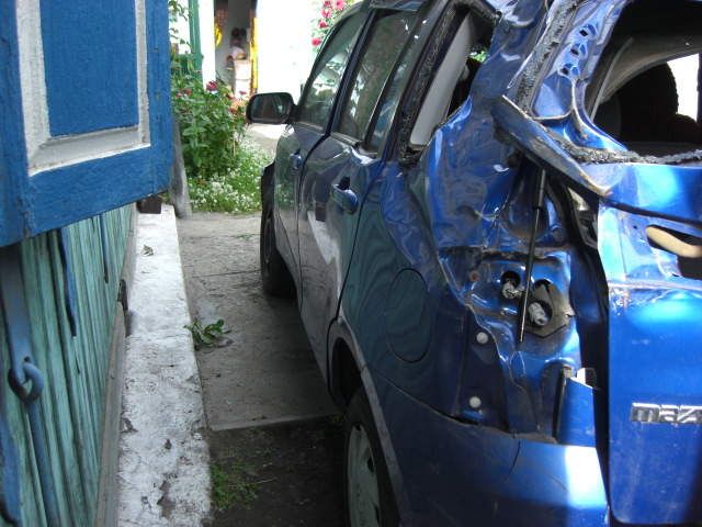 2002 Mazda Demio