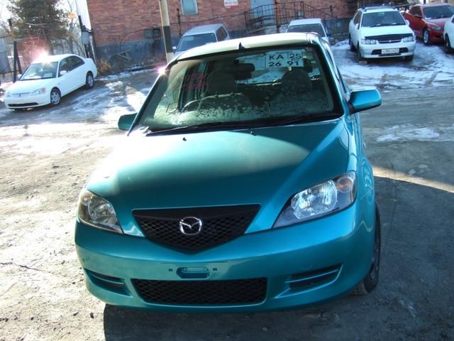 2002 Mazda Demio