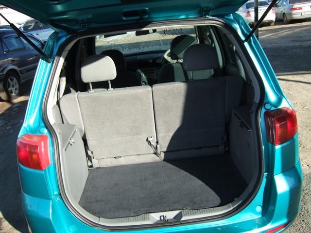 2002 Mazda Demio