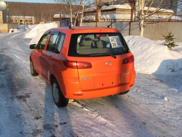 2002 Mazda Demio