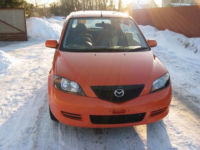 2002 Mazda Demio
