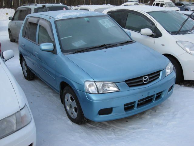 2002 Mazda Demio