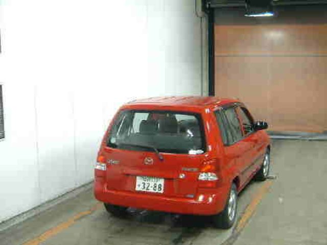 2002 Mazda Demio