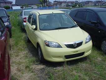 2002 Mazda Demio