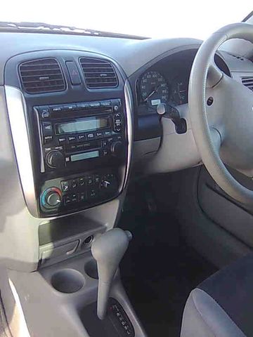 2002 Mazda Demio