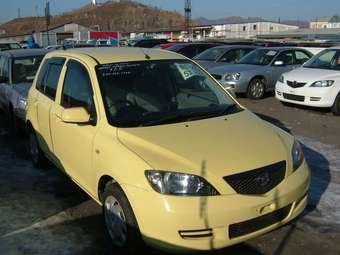 2002 Mazda Demio