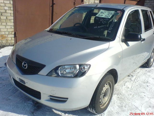 2002 Mazda Demio