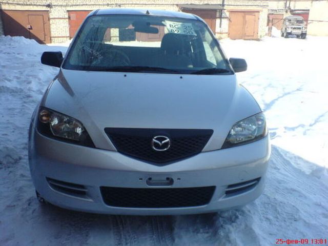 2002 Mazda Demio
