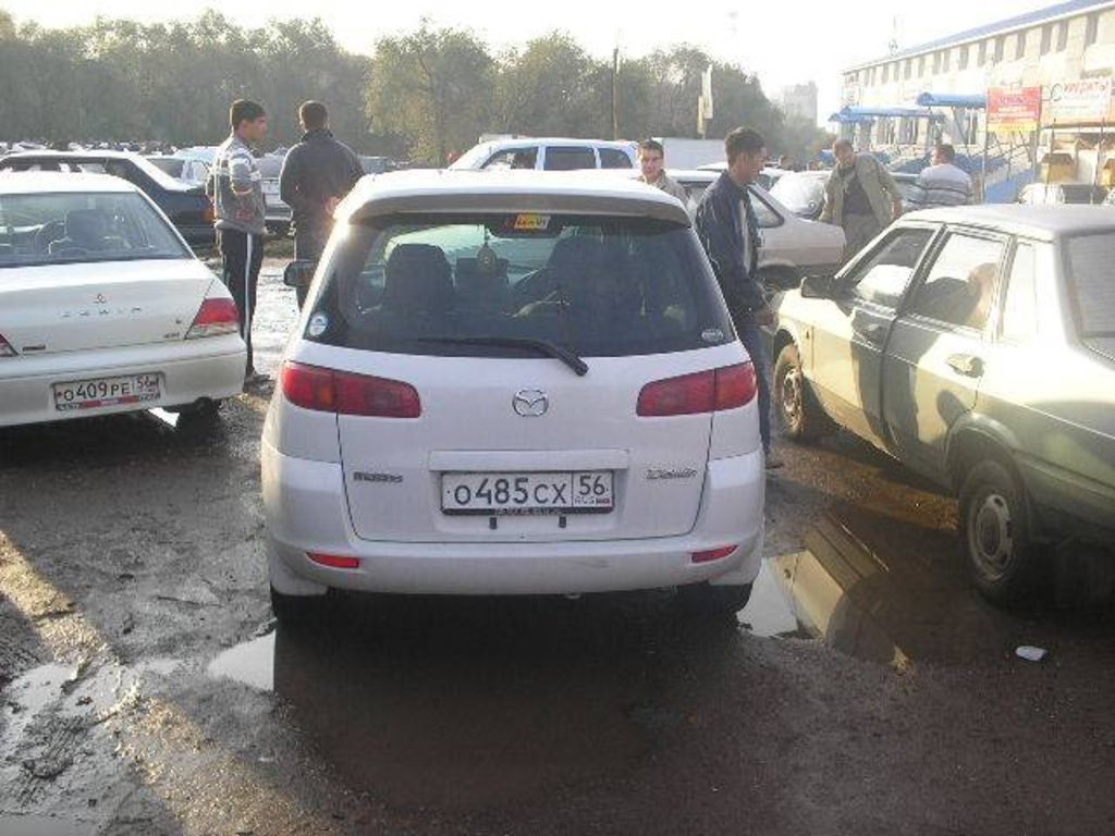 2002 Mazda Demio