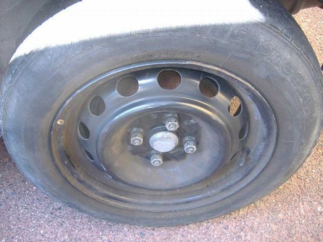 2002 Mazda Demio