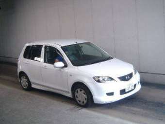 2002 Mazda Demio