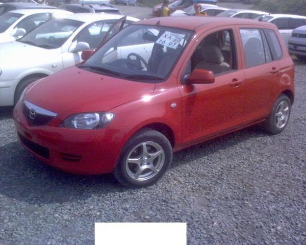 2002 Mazda Demio