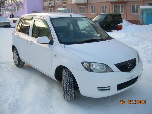 2002 Mazda Demio