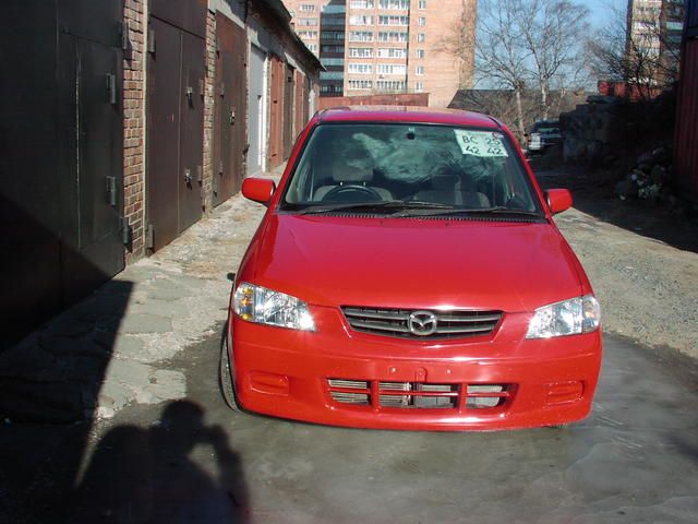 2002 Mazda Demio