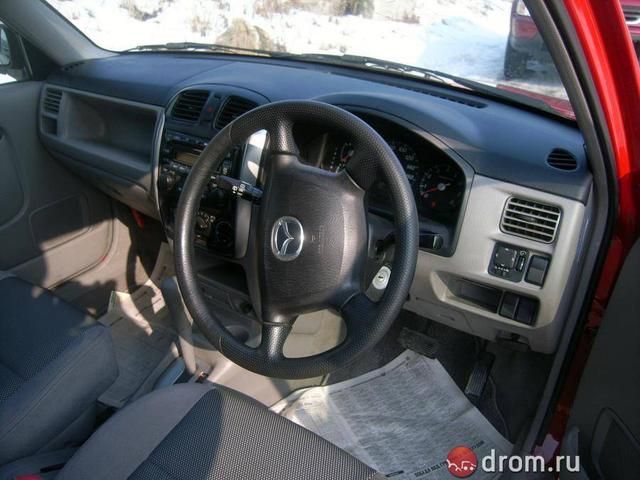2002 Mazda Demio