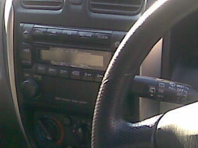 2002 Mazda Demio