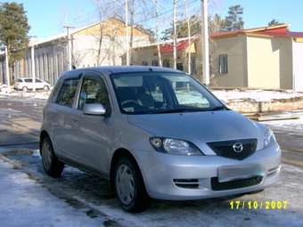 2002 Mazda Demio