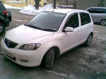 2002 Mazda Demio