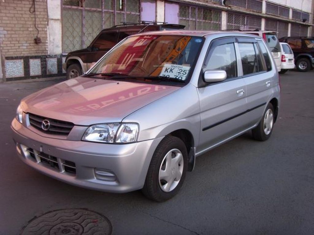 2002 Mazda Demio