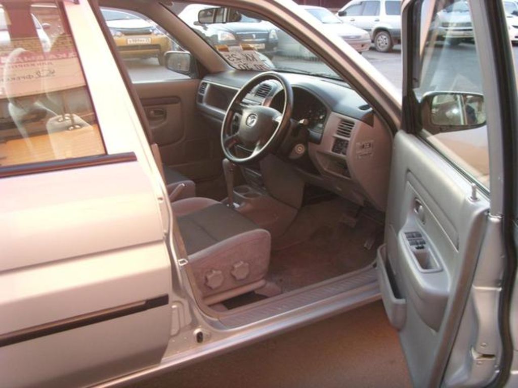 2002 Mazda Demio