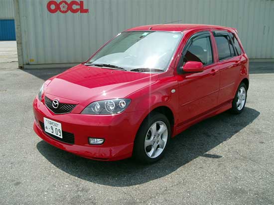 2002 Mazda Demio Wallpapers