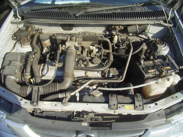 2002 Mazda Demio Pictures