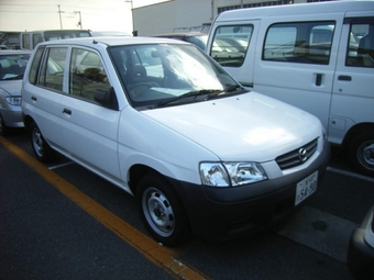 2002 Mazda Demio