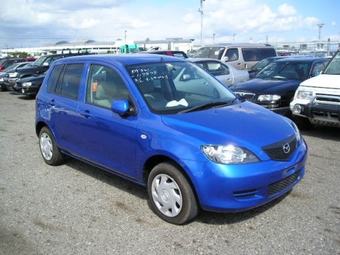 2002 Mazda Demio
