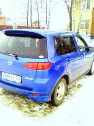 2002 Mazda Demio Pictures