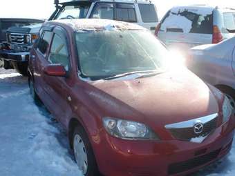 2002 Mazda Demio Pictures