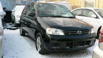 2002 Mazda Demio Pictures