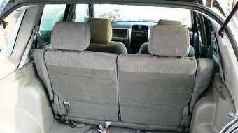 2002 Mazda Demio Photos